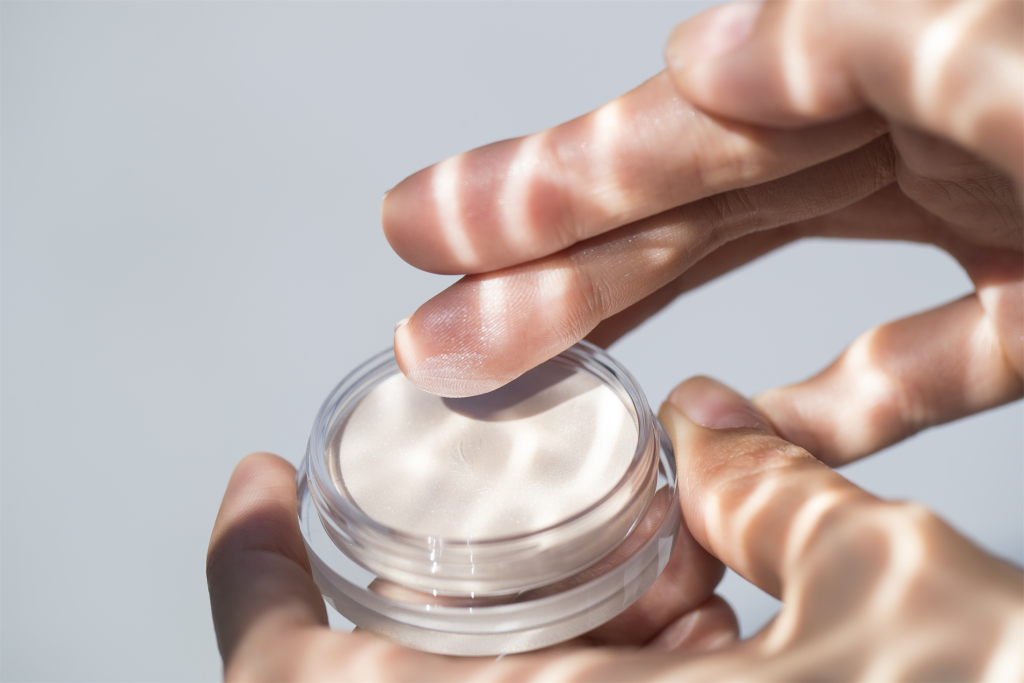 全身で光を纏う。塗香ルミナイザー、6つのハイライトの入れ方